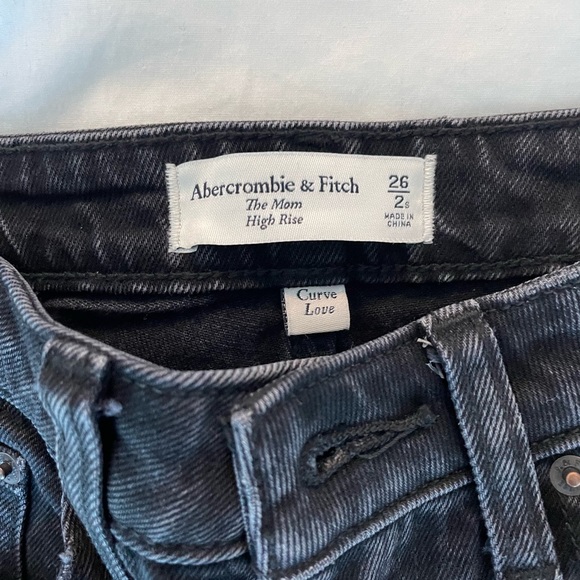 Abercrombie Mom Jeans - Picture 3 of 5